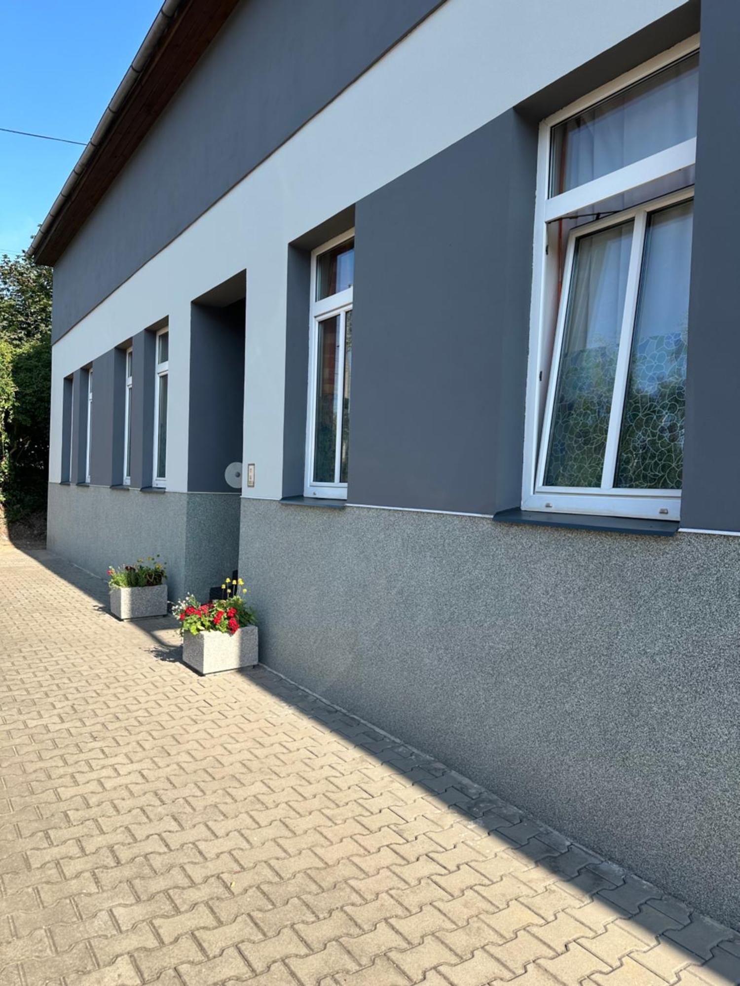 Kolotuk Hostel Hradec Králové Exterior foto
