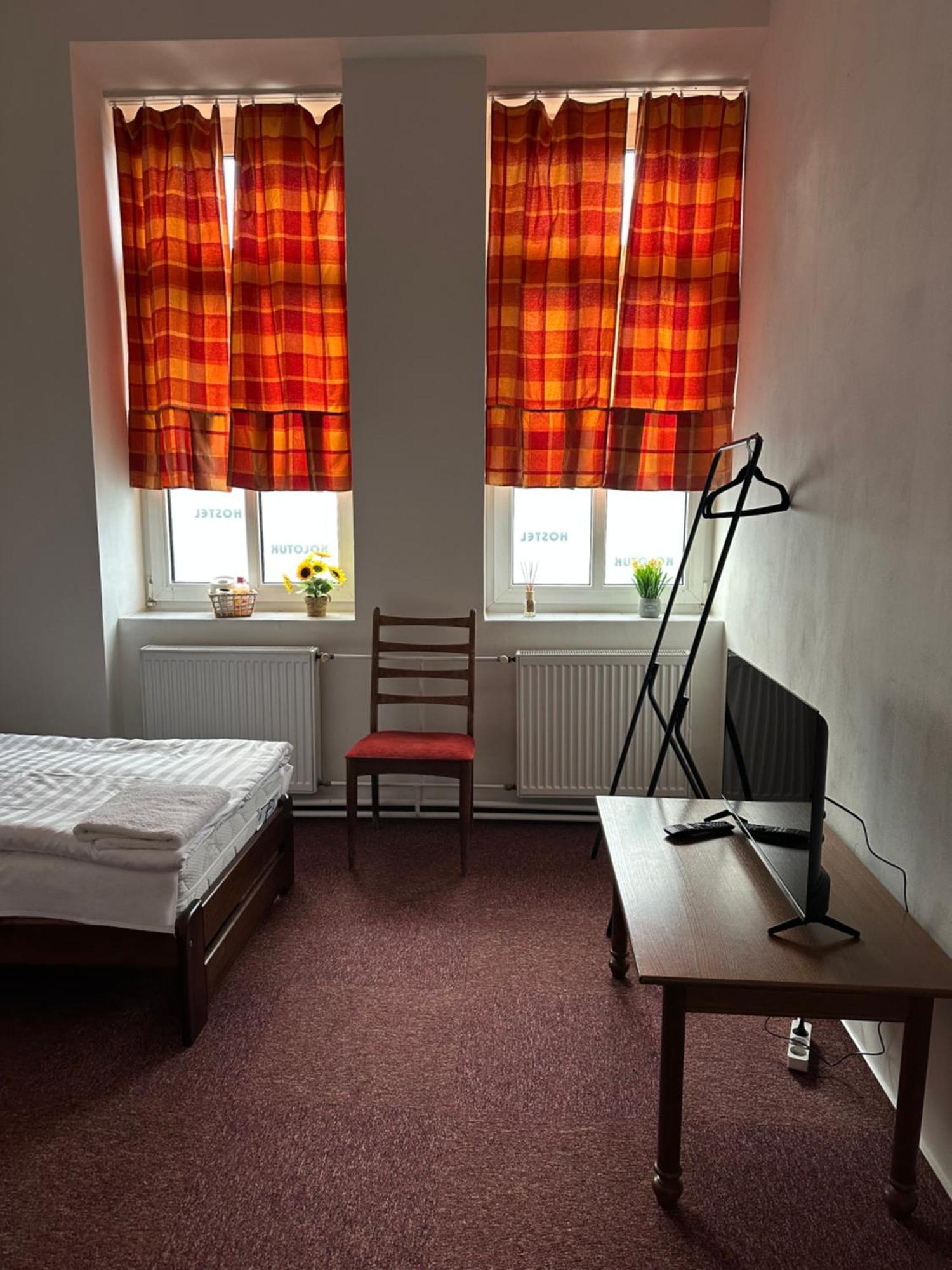 Kolotuk Hostel Hradec Králové Exterior foto